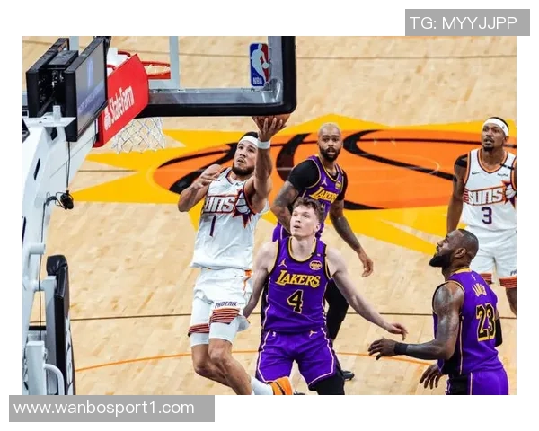 替补三巨头联手发威克里斯蒂克莱布威合力轰下36分助球队逆转胜利