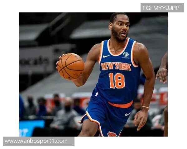 维金斯28分钟内遭遇6犯毕业表现低迷仅得12分三分球命中率不佳 维金斯28分钟内遭遇6犯毕业表现低迷仅得12分三分球命中率不佳