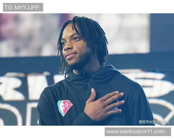 加兰复出展现强大火力半场8中4砍下18分并贡献3助攻罚球全中