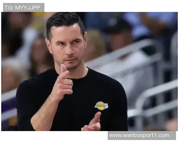 雷迪克谈球队第三节表现不佳称未做好准备导致净负10分