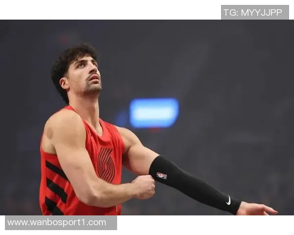 阿夫迪亚谈比赛出场时间第四节短暂休息让他感到舒适