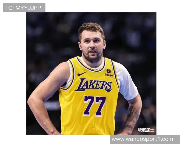 雷迪克透露东契奇詹姆斯今日进行个人技术训练东契奇健康状况良好