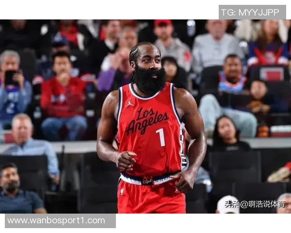 快船命运多舛哈登绝杀遭犯规裁判无视令人唏嘘