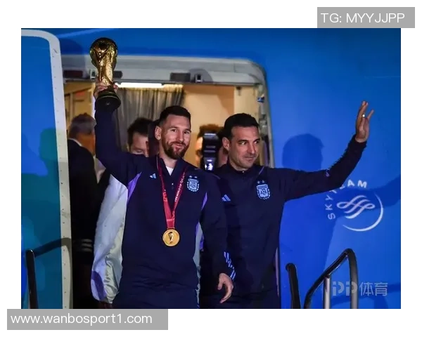 斯卡罗尼强调新球场建设是为了球队未来发展下半场才刚刚开始