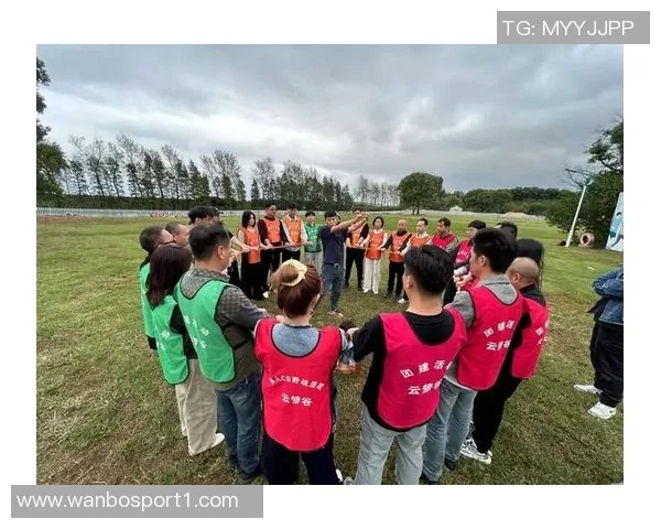 拜仁全队友谊赛后举行团建聚餐活动提升球队凝聚力 拜仁全队友谊赛后举行团建聚餐活动提升球队凝聚力